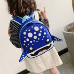 Mochila diseño de tiburón